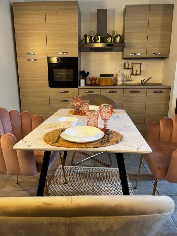 Regina Milano In Porta Romana 2 - Sky Tv, Wifi E Breakfast Box Διαμέρισμα Εξωτερικό φωτογραφία